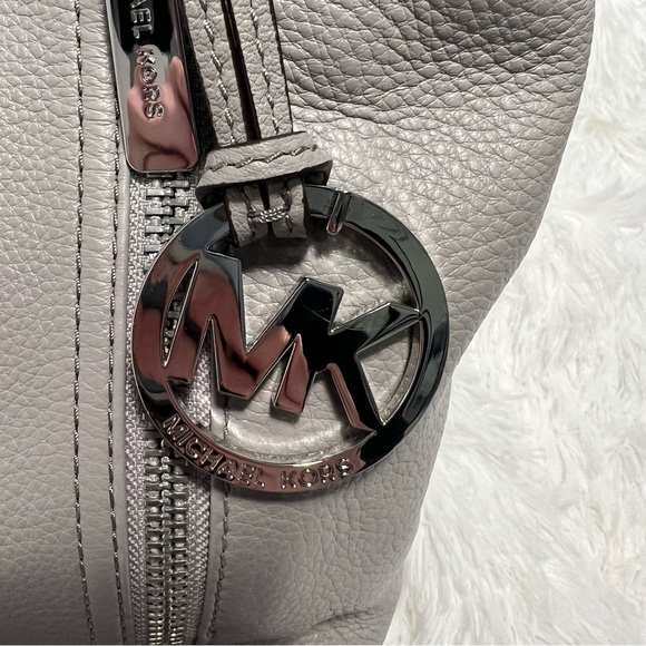 NWT MICHAEL Michael Kors Crosby Leather Tote Grey Leather with Crossbody Strap - Picture 7 of 10